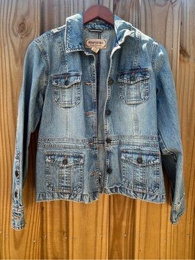 Vintage Aeropostale Denim Jacket with Tan Label and Burgundy Logo Y2K Blue Jean